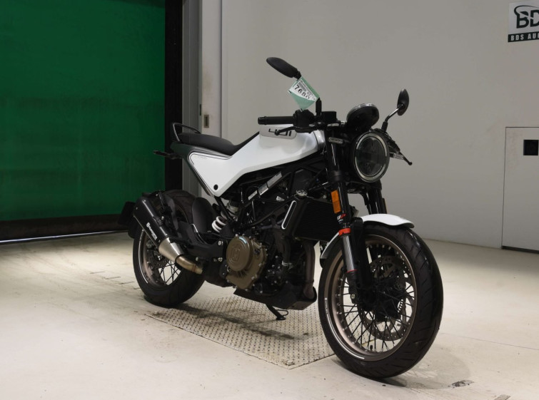 Мотоцикл Husqvarna SVARTPILEN 401 з пробігом 374 km