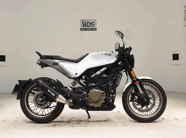 Мотоцикл Husqvarna SVARTPILEN 401 з пробігом 374 km