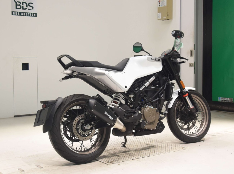 Мотоцикл Husqvarna SVARTPILEN 401 з пробігом 374 km