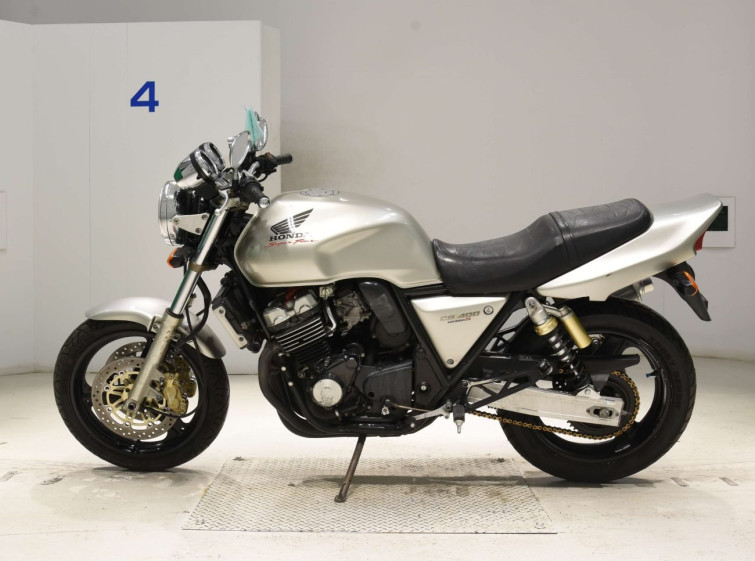 Мотоцикл Honda CB400SFS с пробегом 50777 km