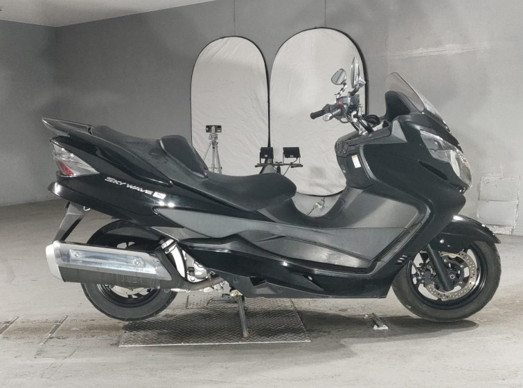 Мотоцикл Suzuki SKYWAVE 250S с пробегом 17629 km
