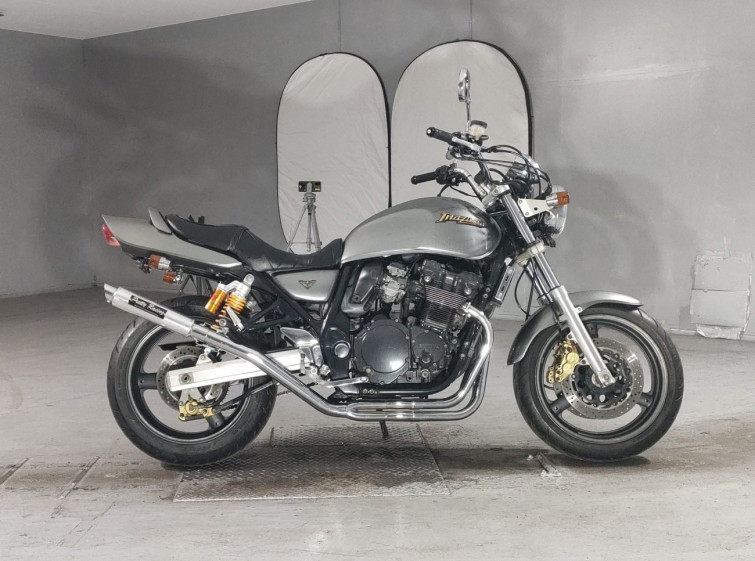 Мотоцикл Suzuki GSX400 INAZUMA з пробігом 50542 km