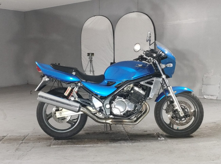 Мотоцикл Kawasaki BALIUS2 з пробігом 33784 km