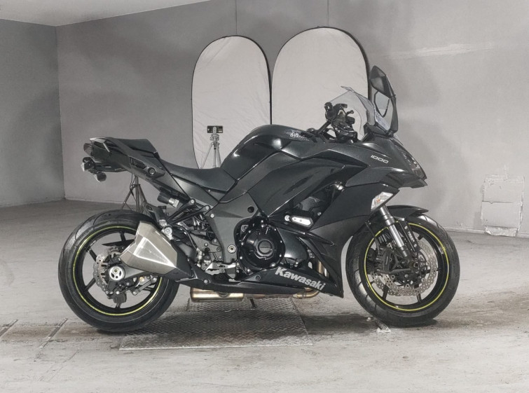 Мотоцикл Kawasaki NINJA1000 з пробігом 30281 km