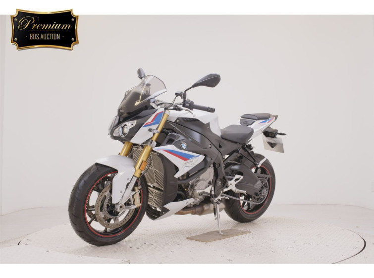 Мотоцикл BMW S1000R з пробігом 6026 km
