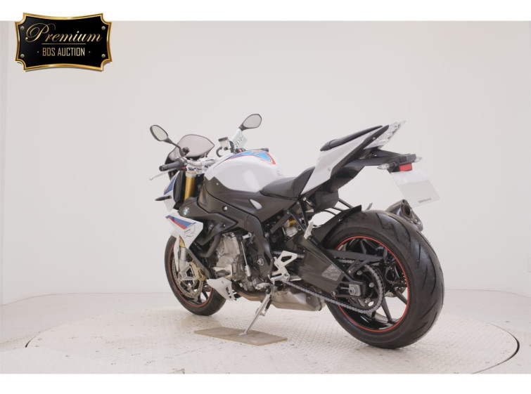 Мотоцикл BMW S1000R з пробігом 6026 km