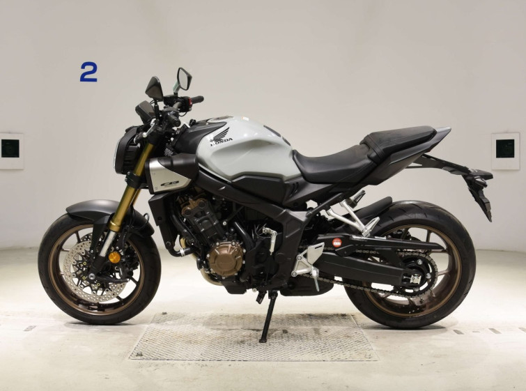 Мотоцикл Honda CBR650F с пробегом 6597 km