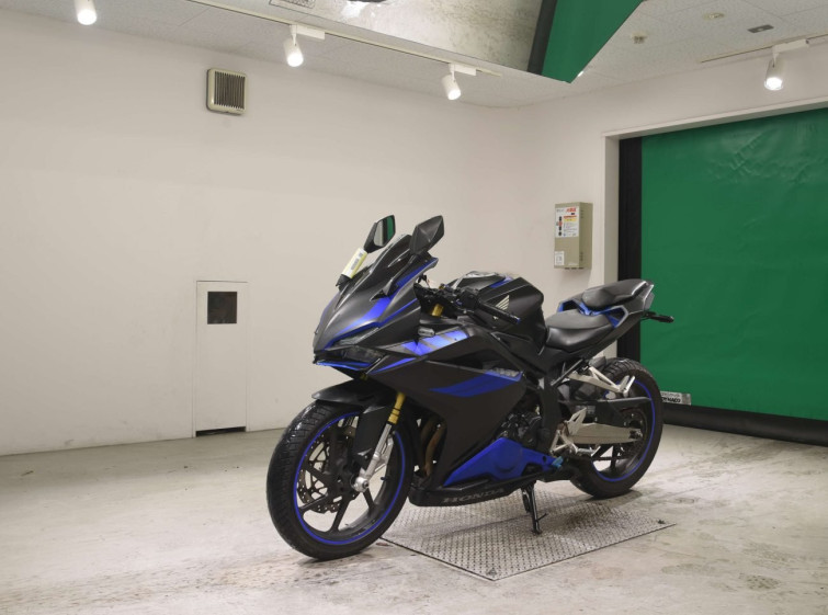 Мотоцикл Honda CBR250RR