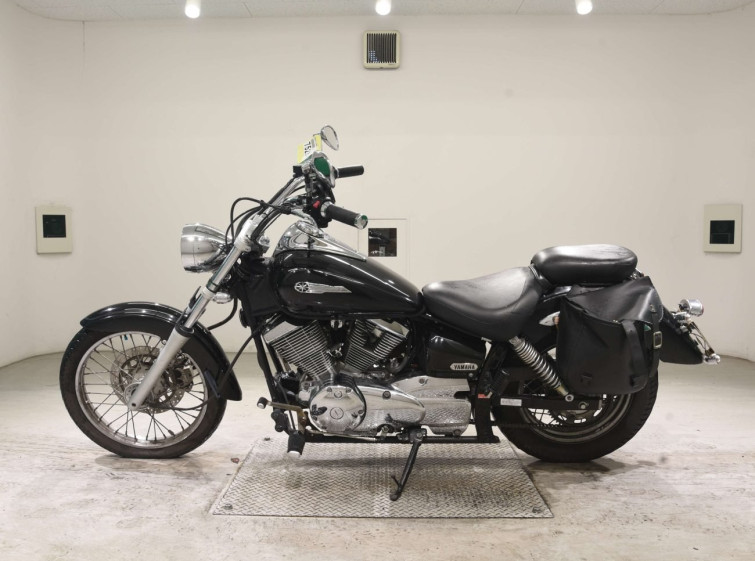 Мотоцикл Yamaha DRAGSTAR XVS250