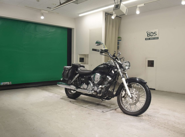 Мотоцикл Yamaha DRAGSTAR XVS250