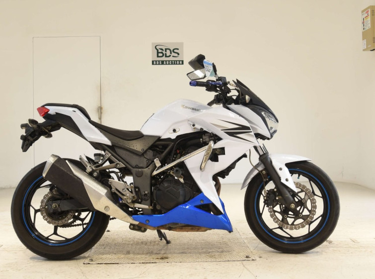 Мотоцикл Kawasaki Z250 с пробегом 33217 km