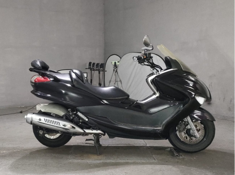 Мотоцикл Yamaha MAJESTY 250 с пробегом 26326 km