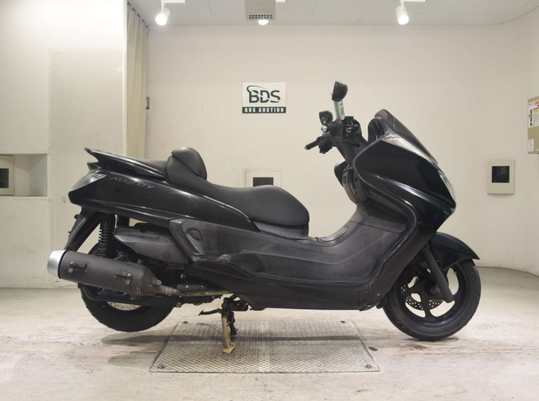 Мотоцикл Yamaha MAJESTY 250 с пробегом 15599 km