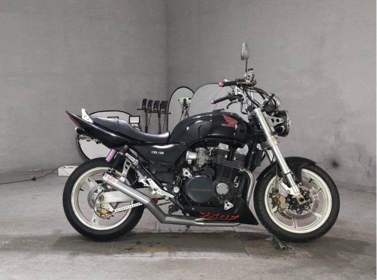 Мотоцикл Honda CBX750F з пробігом 26148 km