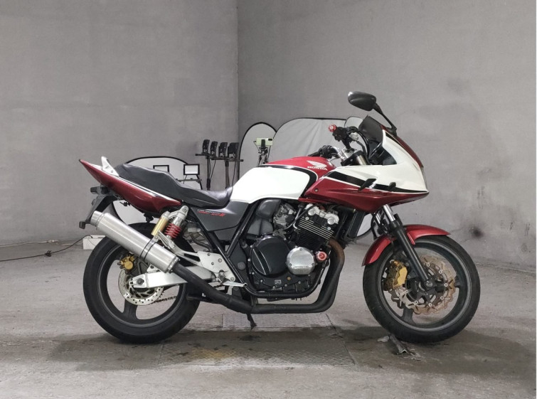 Мотоцикл Honda CB400 SUPER BOL D’OR с пробегом 40959 km