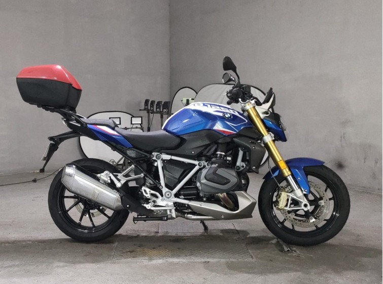 Мотоцикл BMW R1250R с пробегом 11012 km