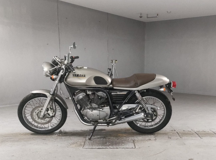 Мотоцикл Yamaha RENESS с пробегом 42623 km