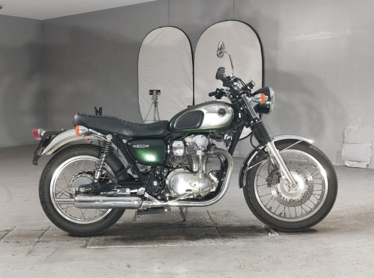 Мотоцикл Kawasaki W800 с пробегом 79267 km