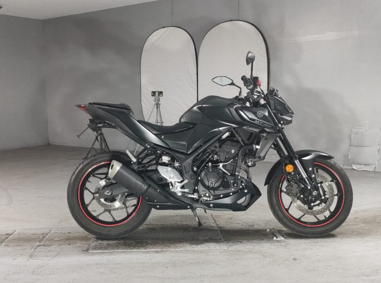 Мотоцикл Yamaha MT-03 з пробігом 7694 km