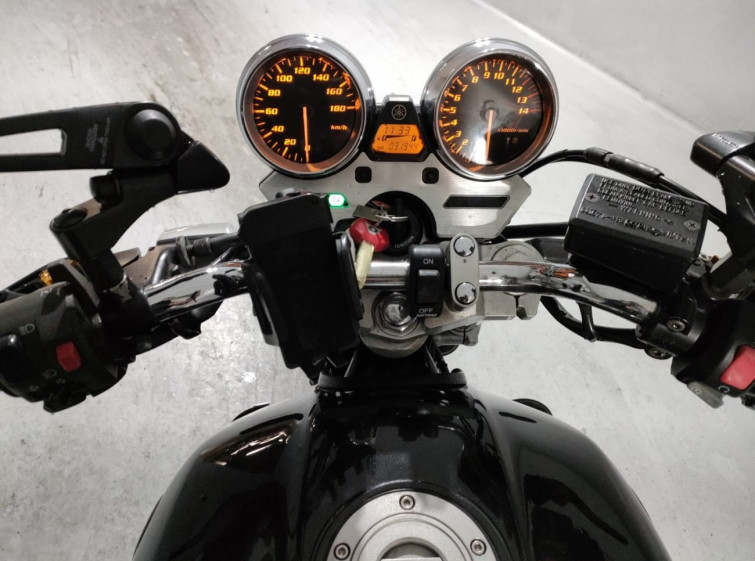 Мотоцикл Yamaha XJR400 с пробегом 31944 km
