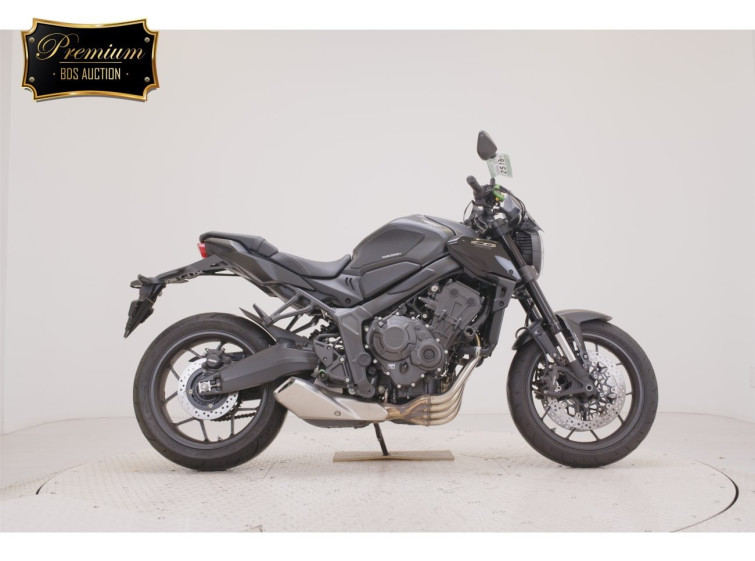 Мотоцикл Honda CB650R с пробегом 5337 km