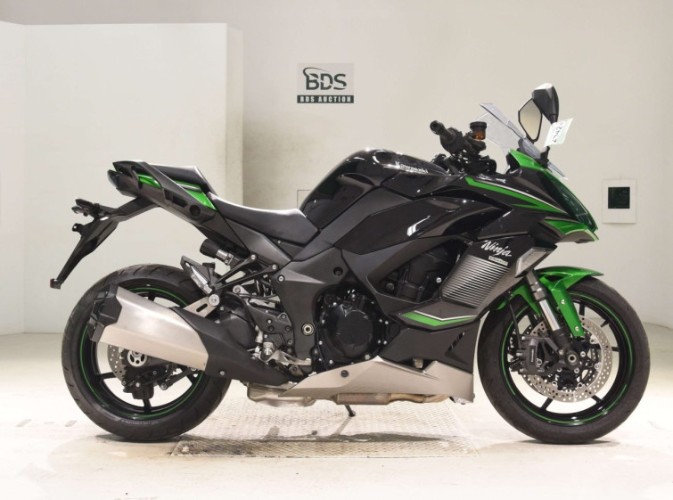 Мотоцикл Kawasaki NINJA1000 с пробегом 8911 km