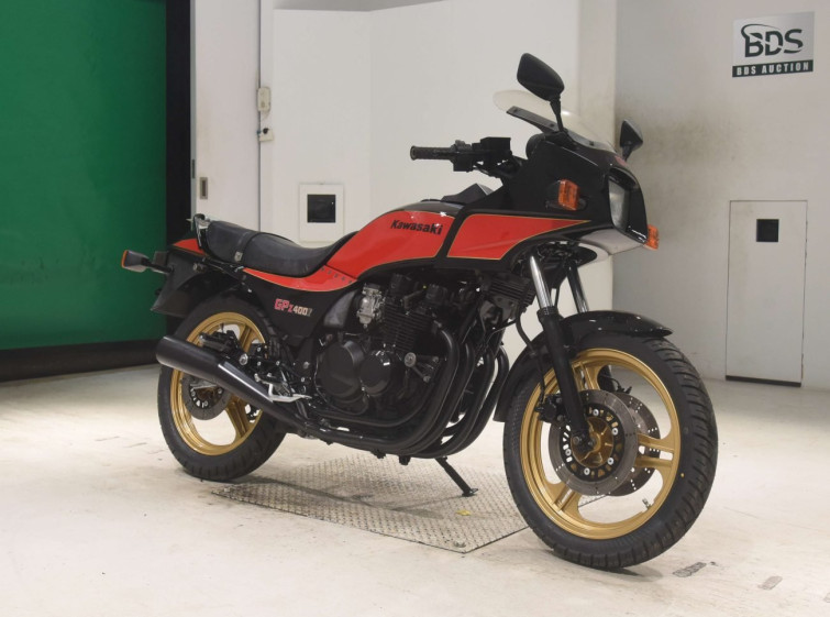 Мотоцикл Kawasaki GPZ400 з пробігом 30044 km