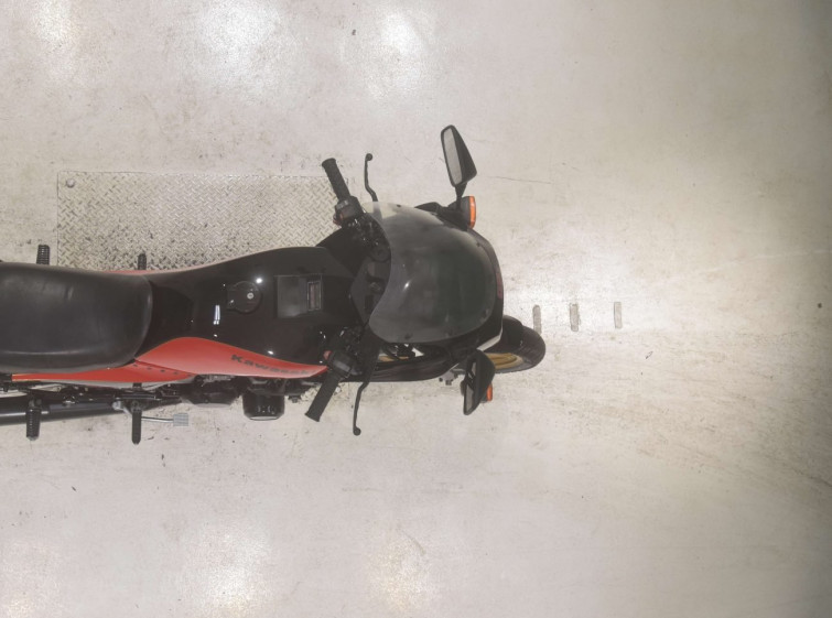 Мотоцикл Kawasaki GPZ400 з пробігом 30044 km