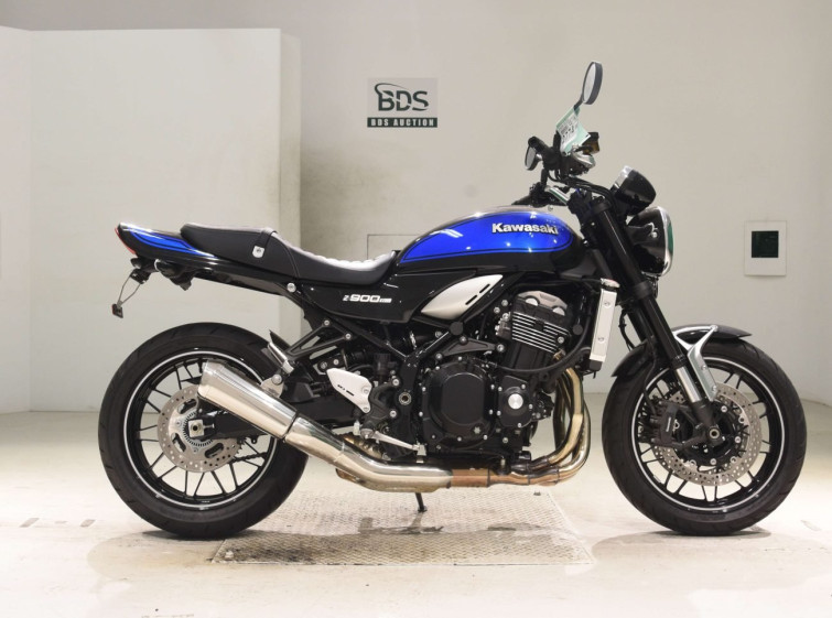 Мотоцикл Kawasaki Z900RS с пробегом 4630 km