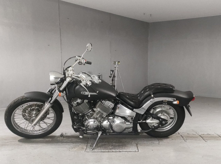 Мотоцикл Yamaha DRAGSTAR XVS400 с пробегом 41077 km