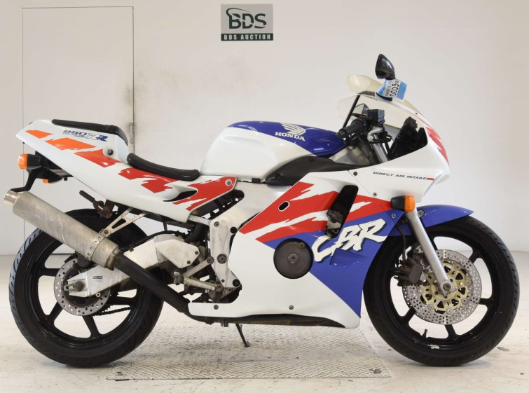 Мотоцикл Honda CBR250RR з пробігом 41086 km