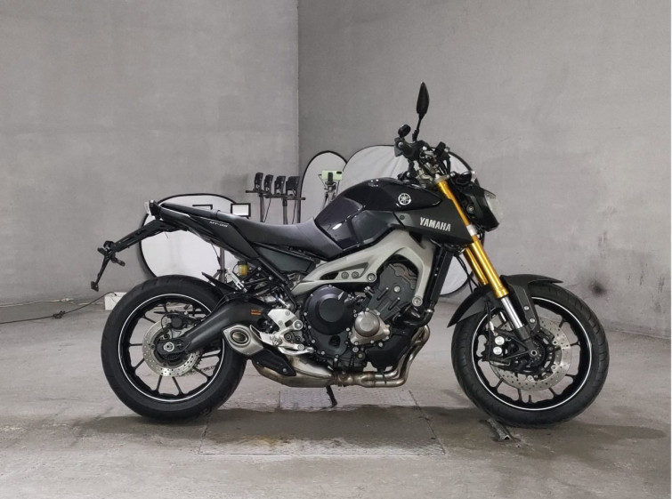 Мотоцикл Yamaha MT-09 з пробігом 59794 km