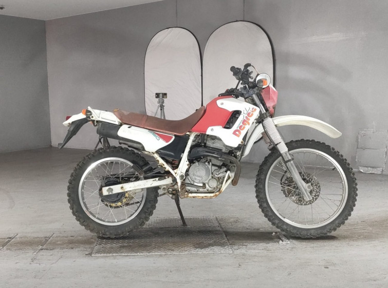 Мотоцикл Honda XL250 DEGREE з пробігом 12682 km