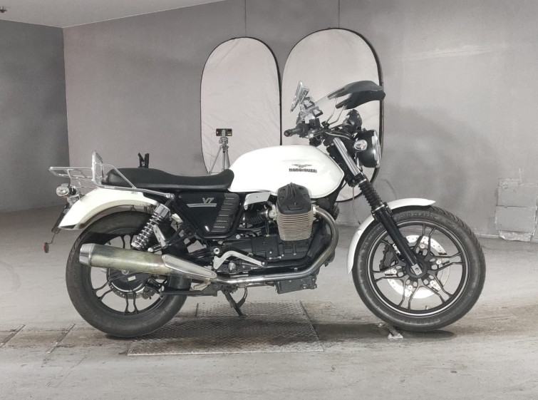 Мотоцикл Moto Guzzi V7 с пробегом 46310 km