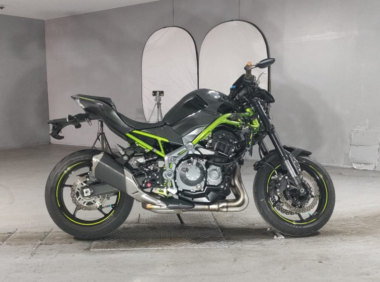 Мотоцикл Kawasaki Z900 с пробегом 33710 km