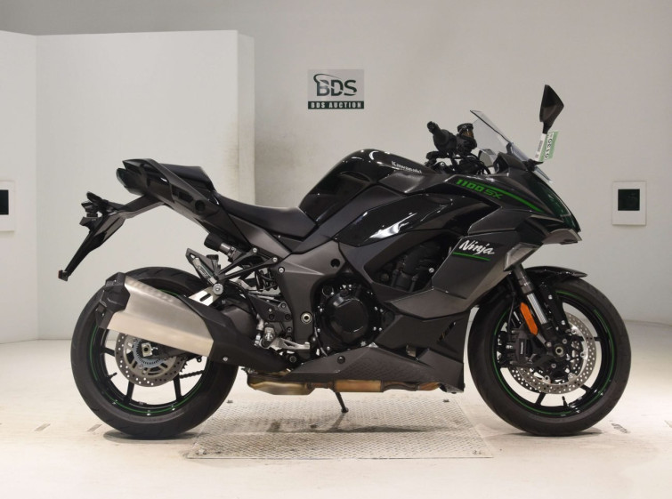 Мотоцикл Kawasaki NINJA1100SX с пробегом 2192 km