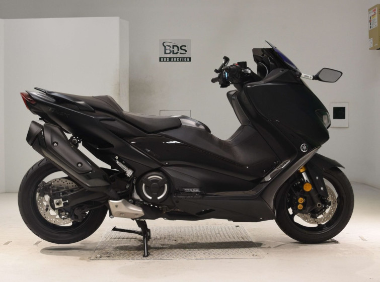 Мотоцикл Yamaha T-MAX560T с пробегом 4168 km