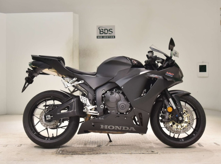 Мотоцикл Honda CBR600RR з пробігом 3288 km