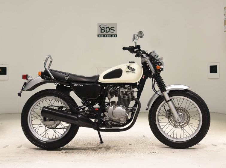Мотоцикл Honda CB223S с пробегом 53611 km
