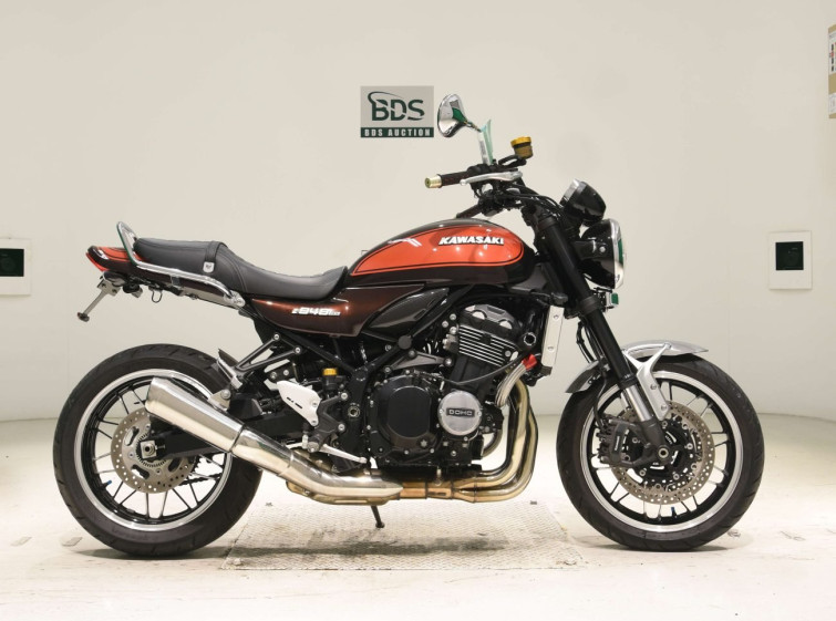 Мотоцикл Kawasaki Z900RS с пробегом 3751 km