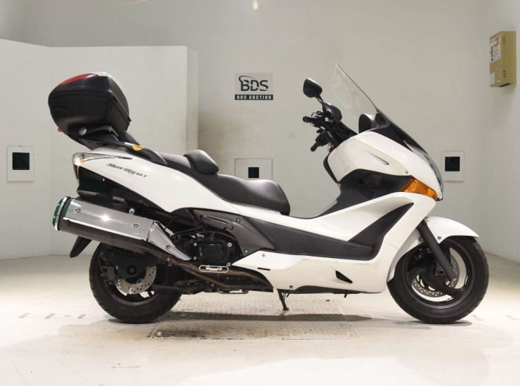 Мотоцикл Honda SILVERWING400GT с пробегом 32663 km