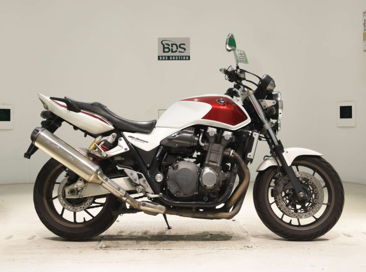 Мотоцикл Honda CB1300SF з пробігом 108696 km