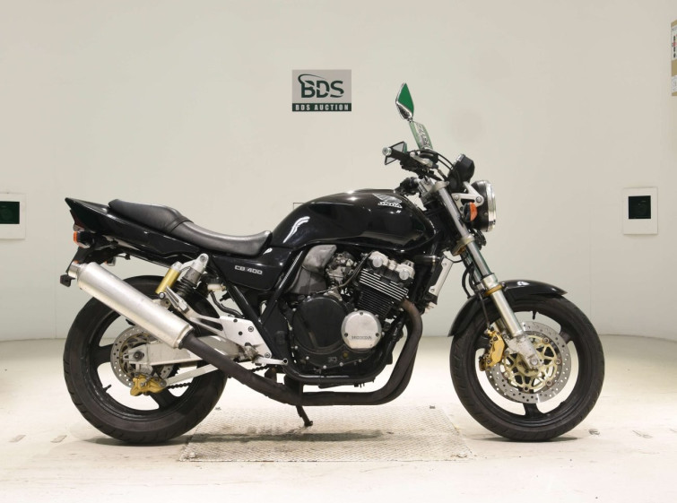Мотоцикл Honda CB400SFV с пробегом 31381 km
