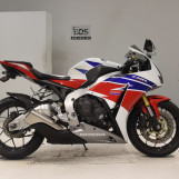 Мотоцикл Honda CBR1000RR с пробегом 29074 km