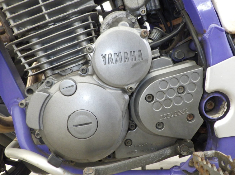 Мотоцикл Yamaha TT250R RAID