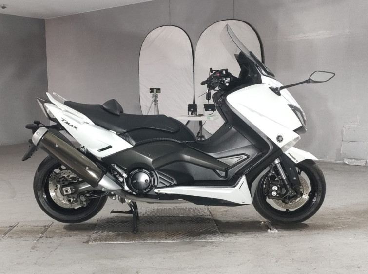 Мотоцикл Yamaha T-MAX530 с пробегом 32263 km