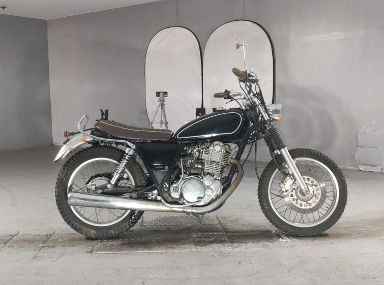 Мотоцикл Yamaha SR400 з пробігом 8102 km