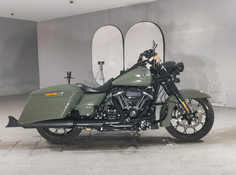 Мотоцикл HD ROAD KING SPECIAL FLHRXS1868 з пробігом 1647 km
