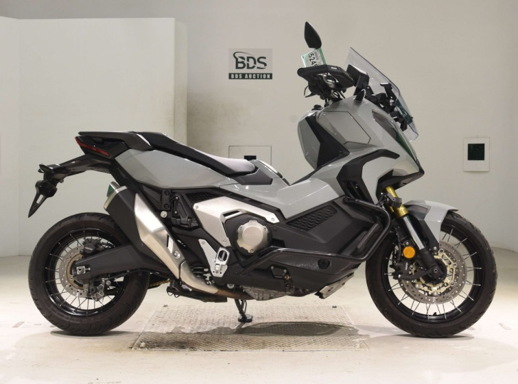 Мотоцикл Honda X-ADV750-2 с пробегом 22310 km