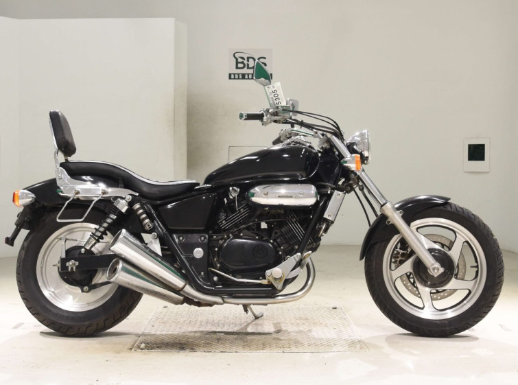 Мотоцикл Honda MAGNA250 с пробегом 17890 km
